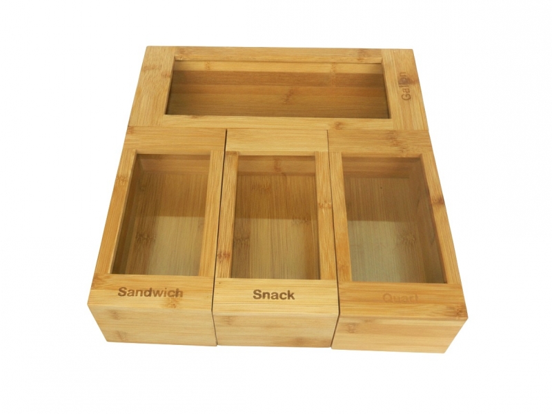 Bamboo zipbag holder